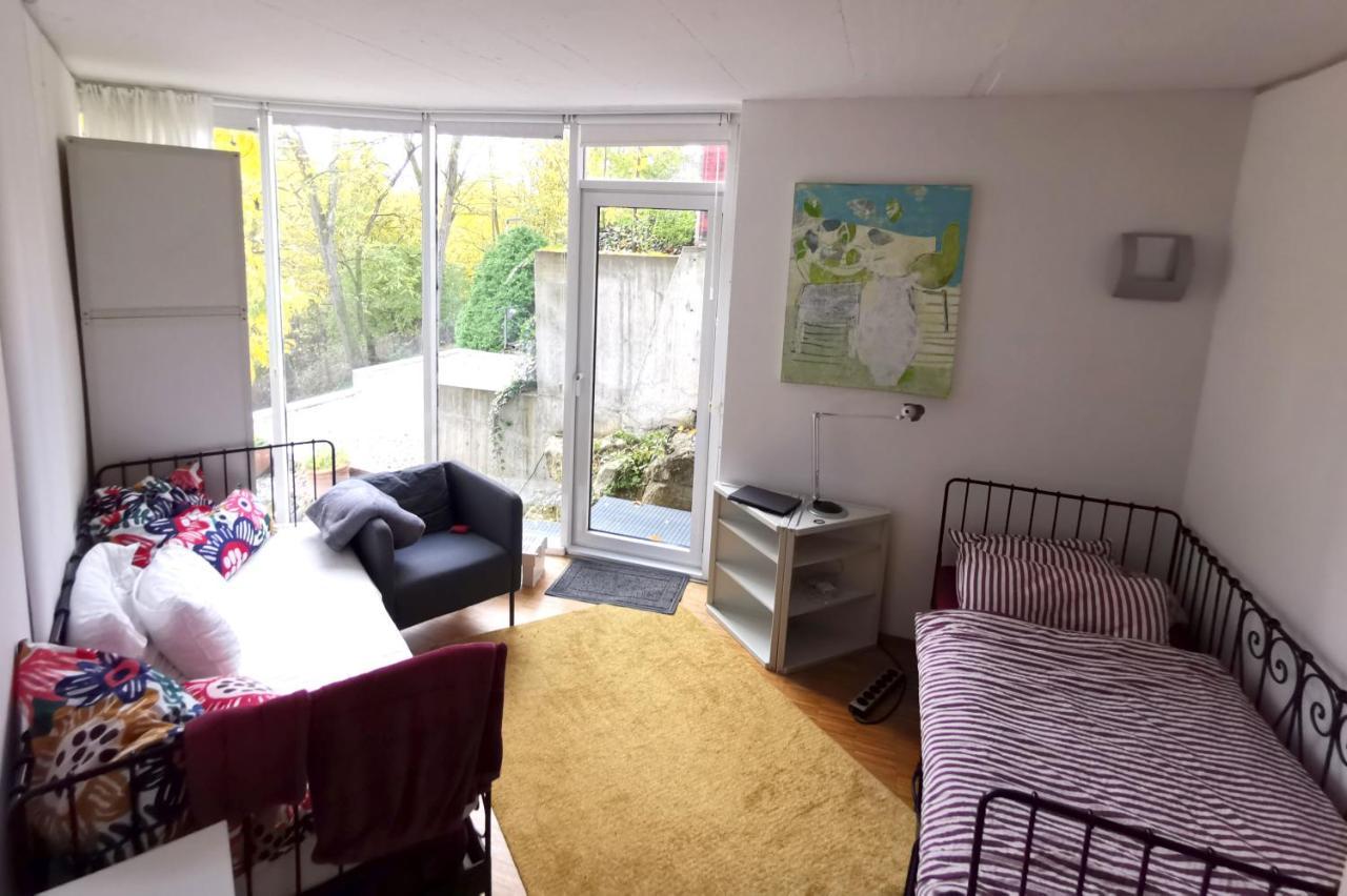 Ferienwohnung Im Turm Bellevue Mit 3 Schlafzimmern Sachsenheim Exterior photo